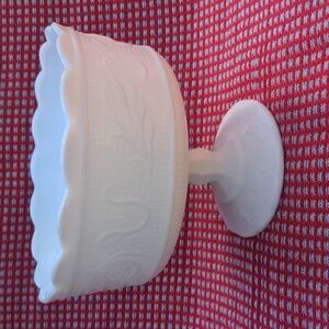 VINTAGE MCM E.O. BRODY CO M6000 WHITE MILK GLASS COMPOTE PEDESTAL CANDY …